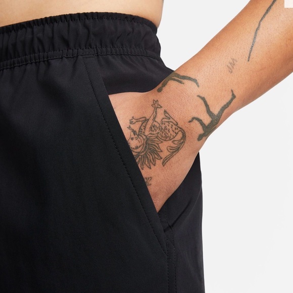 NWT NIKE UNLIMITED MEN'S DRI-FIT 9" UNLINED VERSATILE SHORTS Size M - Picture 4 of 11